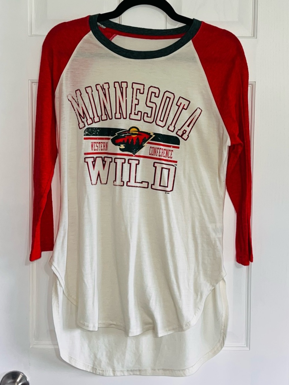 Minnesota WILD Women’s Top Size Large